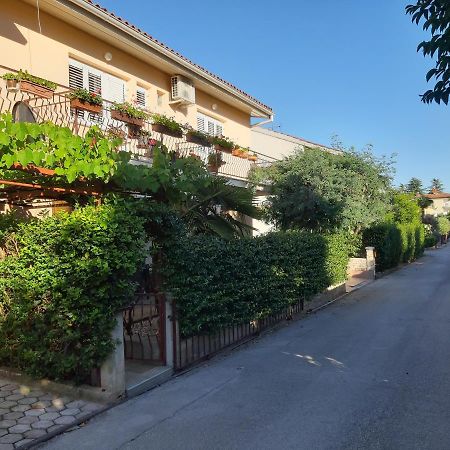 Studio Rocco Novigrad Istria Buitenkant foto
