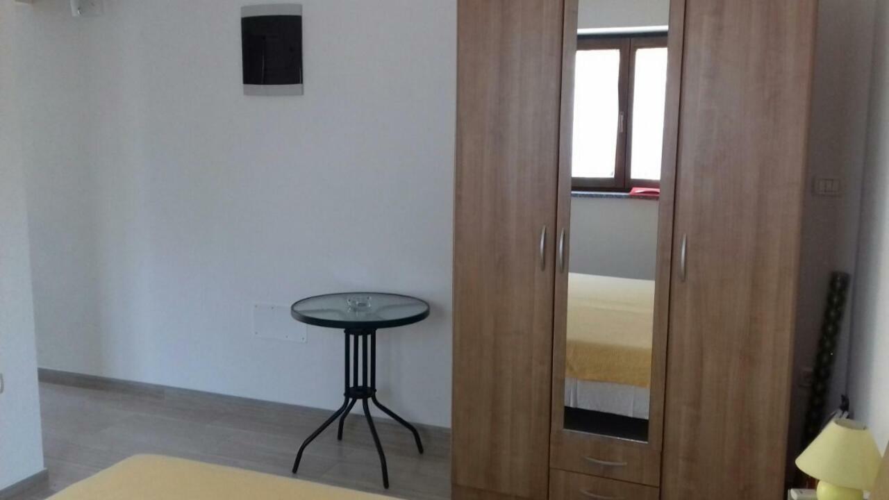 Studio Rocco Novigrad Istria Buitenkant foto